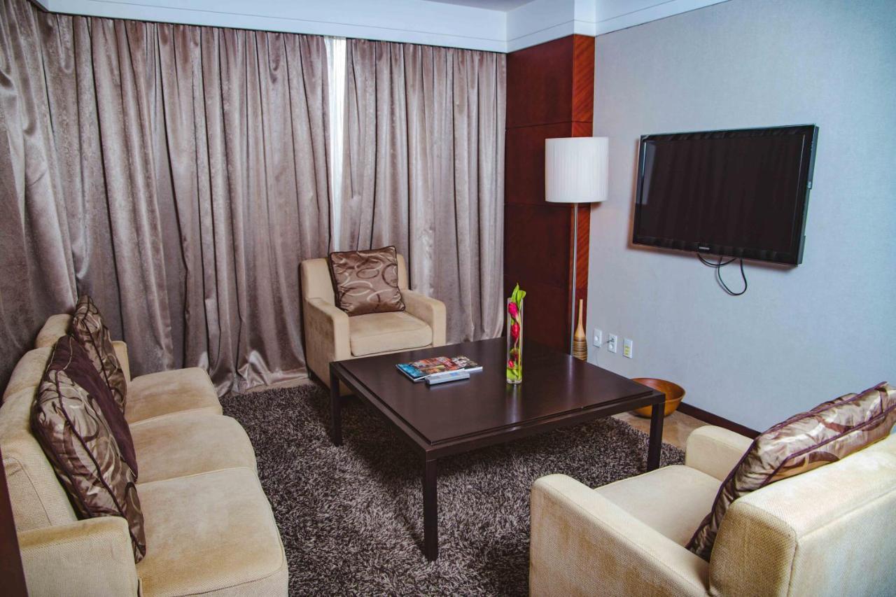 Hotel De Convencoes De Talatona Hcta Луанда Екстер'єр фото